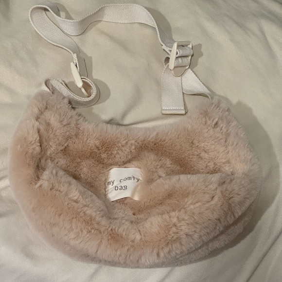 Zara Beige Fur Shoulder Bag - Picture 1 of 3